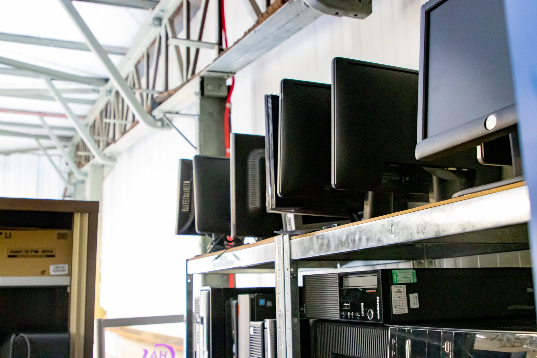 IT ReUse Community Furniture Stores